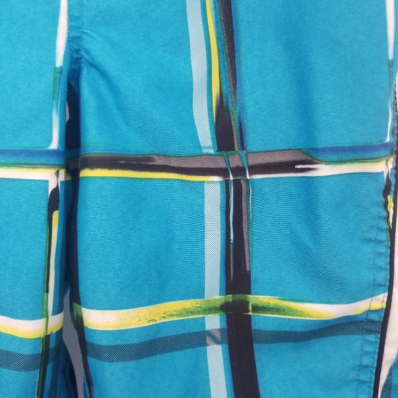 ZeroXposur Plaid Boy's Swim Trunks Size Small (8) - Picture 4 of 12
